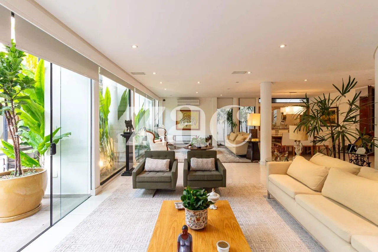 Casa com 5 suítes à venda em Alto De Pinheiros, São Paulo, por R$ 5.500.000 Imagem 16