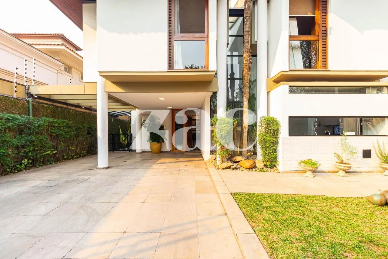 Casa com 5 suítes à venda em Alto De Pinheiros, São Paulo, por R$ 5.500.000 Imagem 62