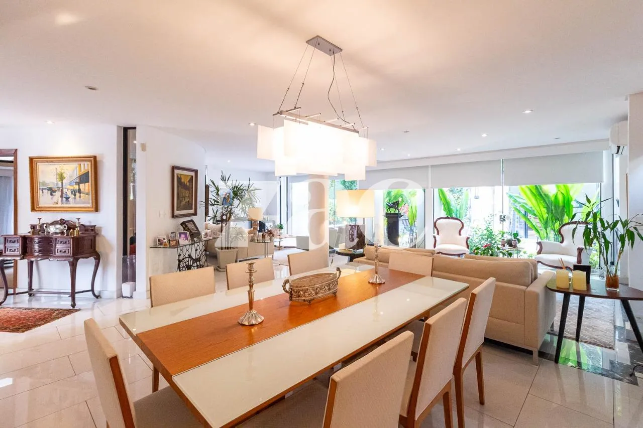 Casa com 5 suítes à venda em Alto De Pinheiros, São Paulo, por R$ 5.500.000 Imagem 29