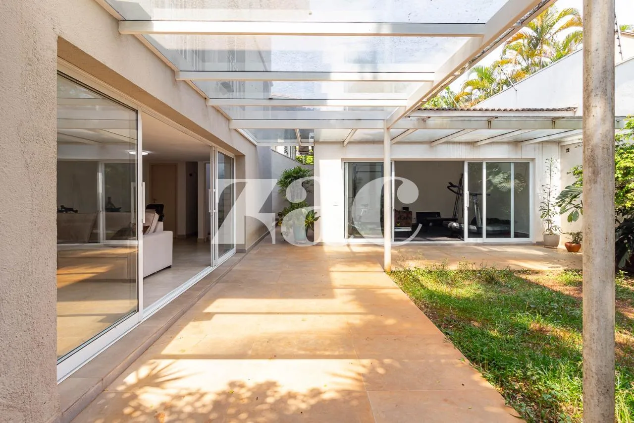 Casa com 1 suítes à venda em Alto De Pinheiros, São Paulo, por R$ 4.950.000