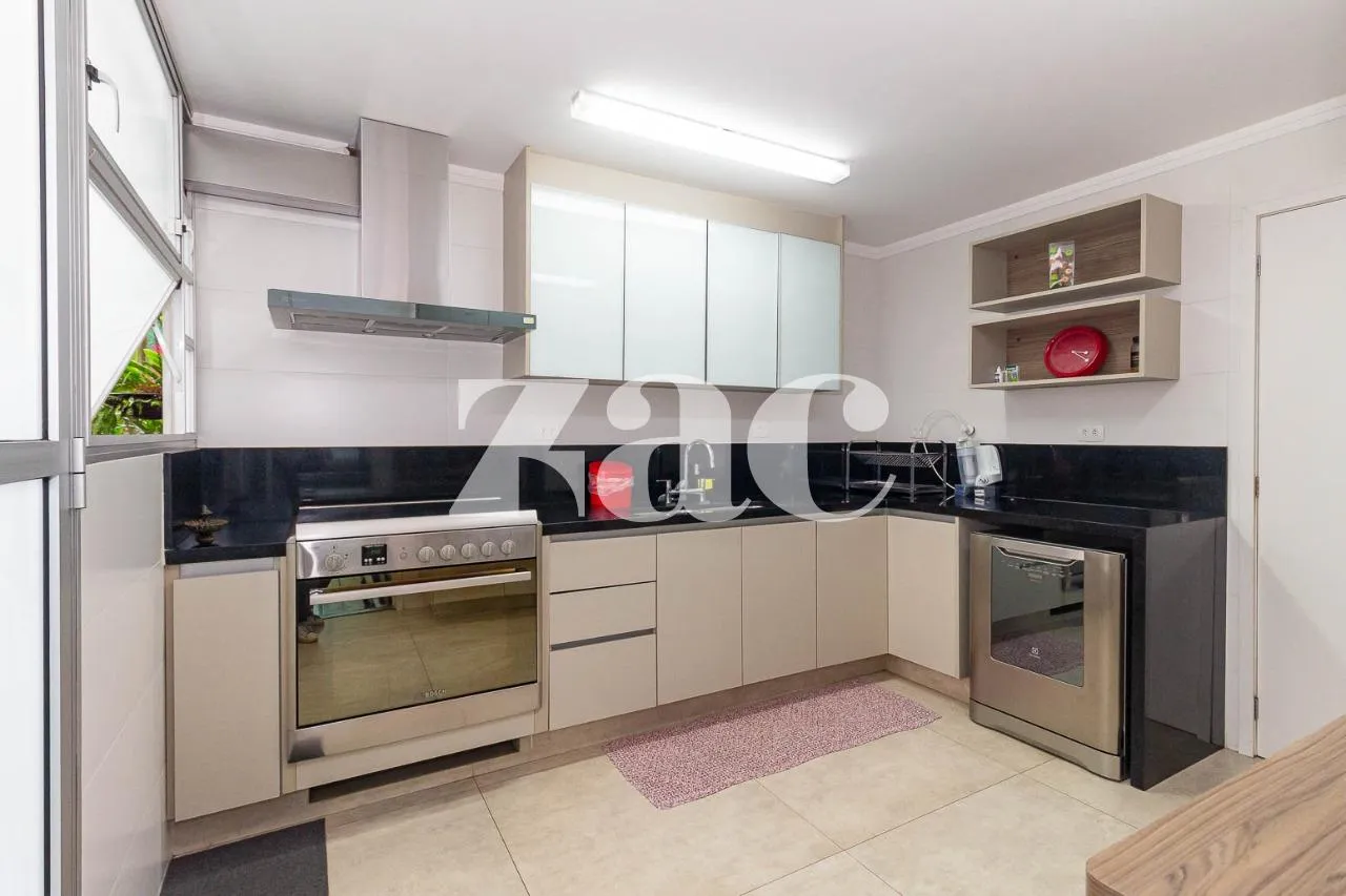 Casa com 2 suítes à venda em Pacaembu, São Paulo, por R$ 3.700.000 Imagem 17