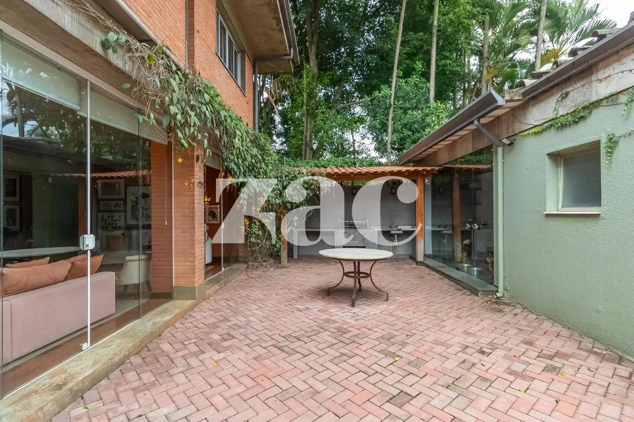 Casa com 2 suítes à venda em Alto De Pinheiros, São Paulo, por R$ 3.750.000